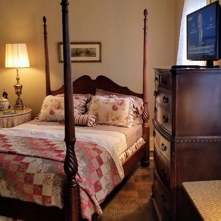 Clifford House Private Home B&B คลีฟแลนด์ ภายนอก รูปภาพ