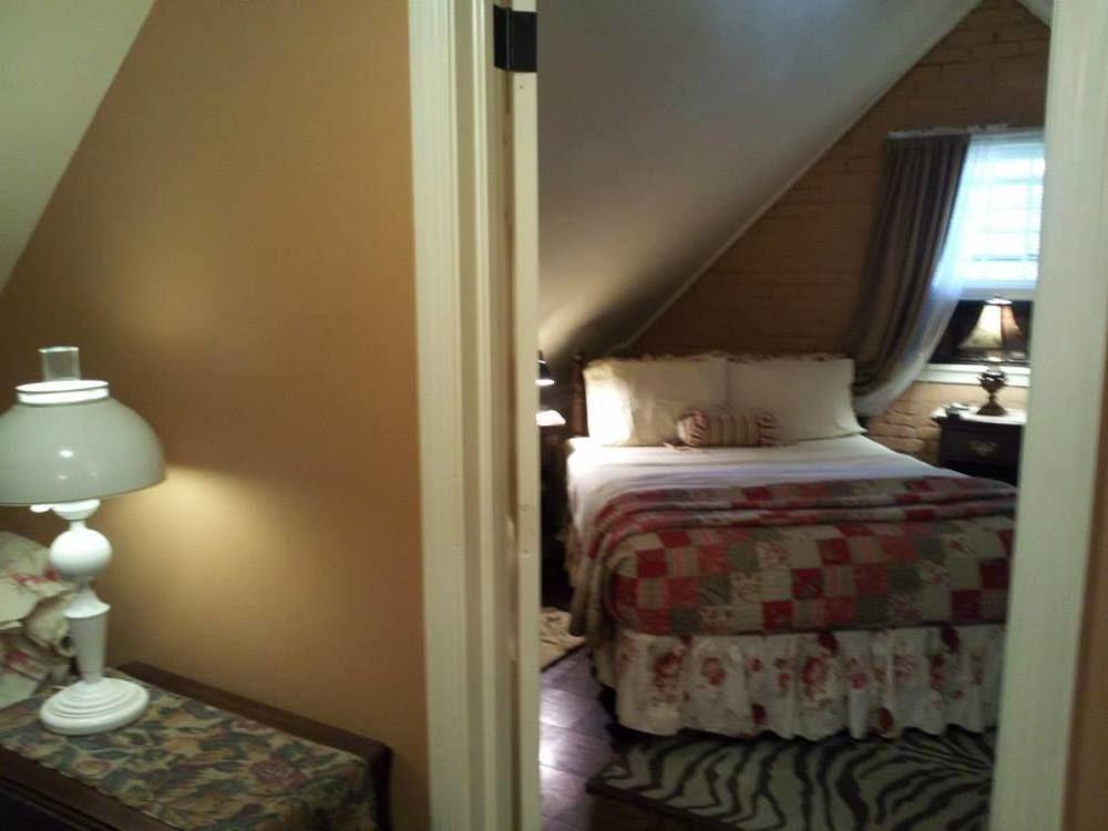 Clifford House Private Home B&B คลีฟแลนด์ ภายนอก รูปภาพ