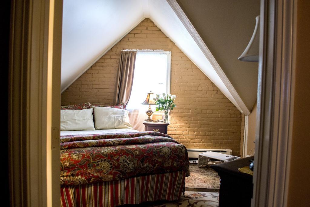 Clifford House Private Home B&B คลีฟแลนด์ ภายนอก รูปภาพ